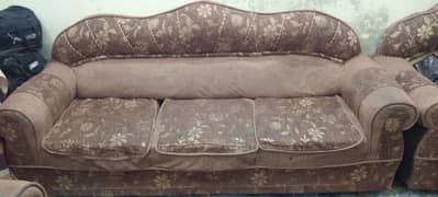 5 seater Used Sofa