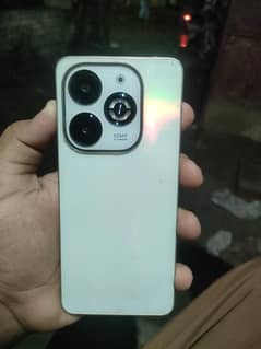 infinix smart 8 pro Plus condition 10 by 10 infinix smart 8 pro Plus