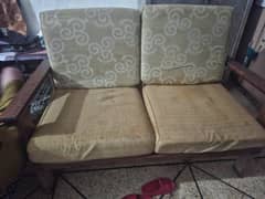 sofa barae frokht achi condition mai