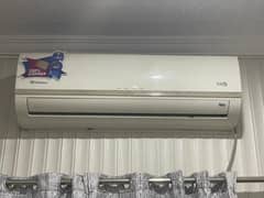 Lvs Plus split AC (non inverter)