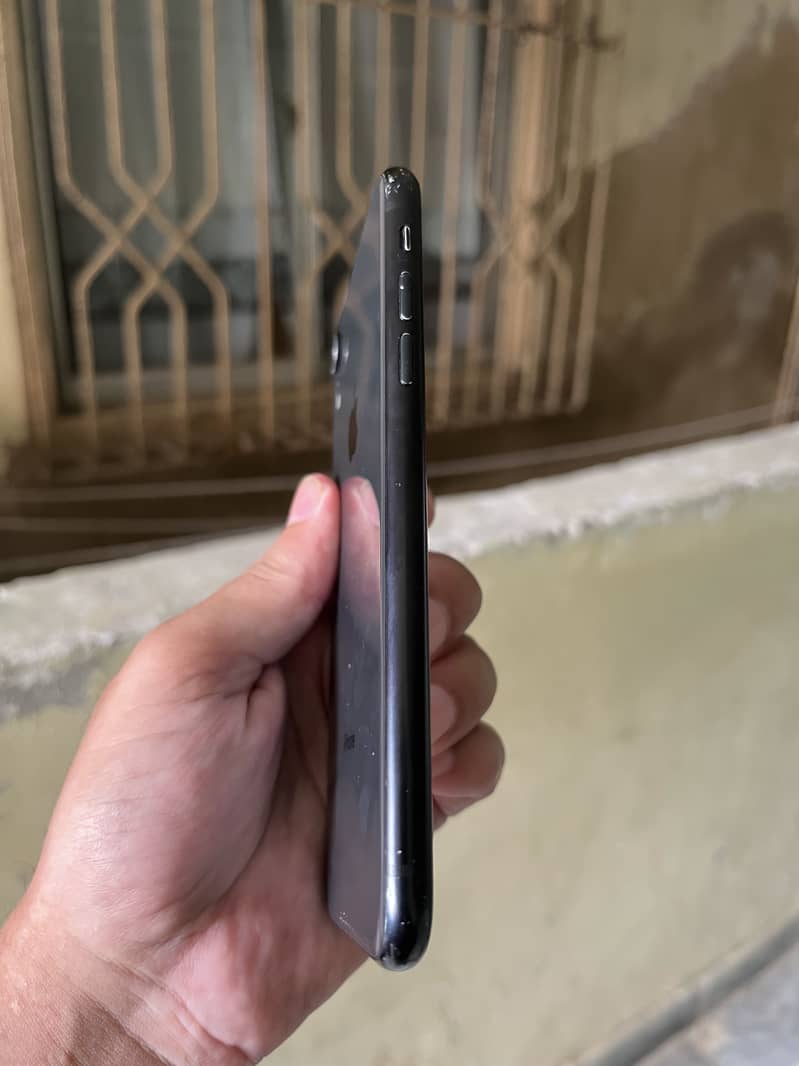 iPhone XR 128gb factory unlock non pta mobile for sale only set 5