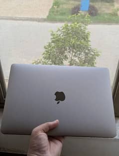 Macbook