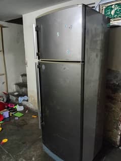 FRIDGE FULL SIZE electrolux