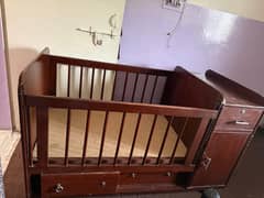baby cot