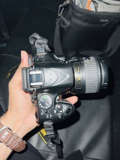 Nikon D5200 DSLR Camera + Nikkor 55-200mm Lens – Great Condition