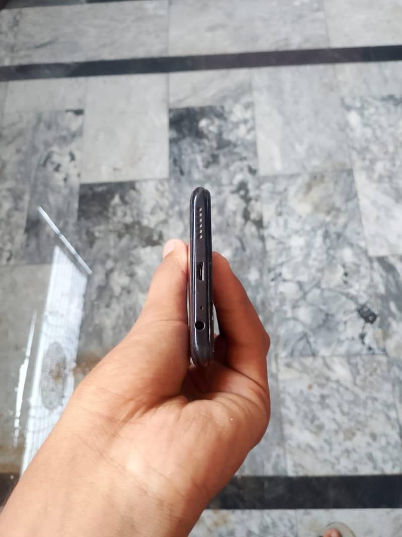 infinix hot 9 4 128 only mobile read add 4