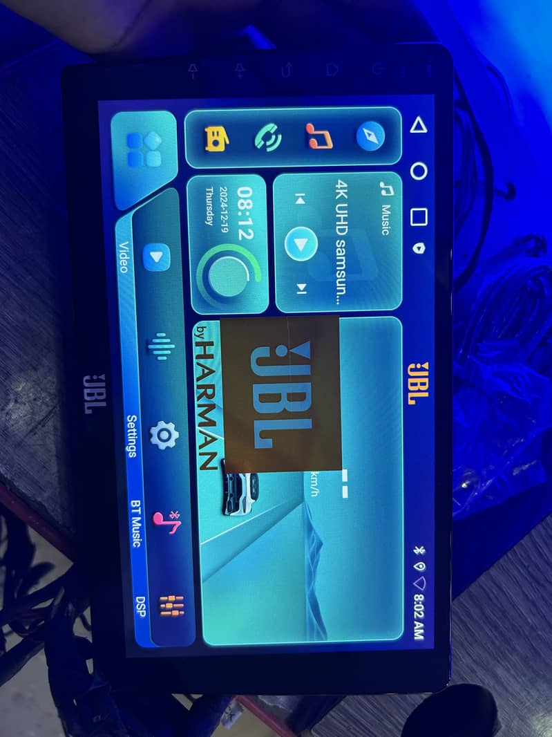 Android player powered by JBL harman audio 7