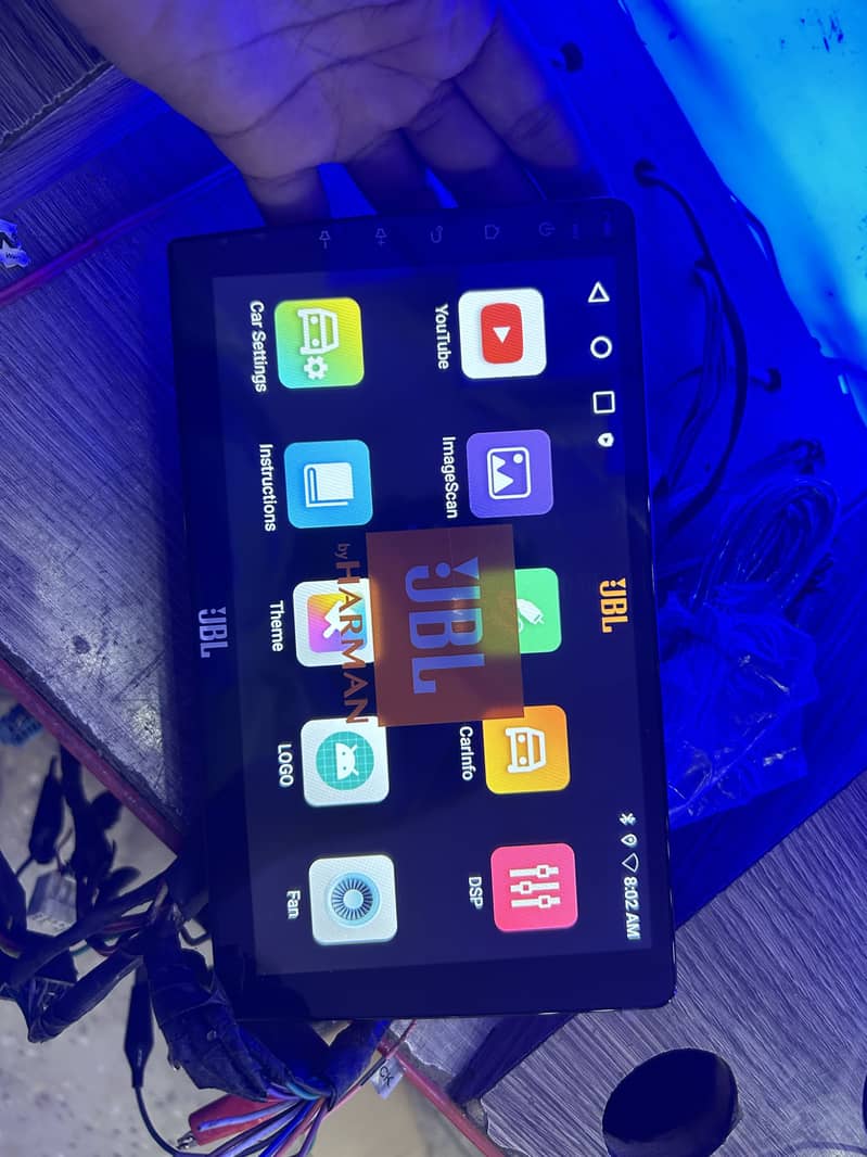 Android player powered by JBL harman audio 10