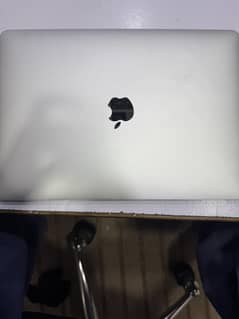 MacBook Pro 2016 8gb 256gb