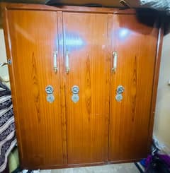 "Strong & Spacious Iron Wardrobe for Sale!"-Excellent condition