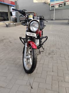 Suzuki GS 150 SE