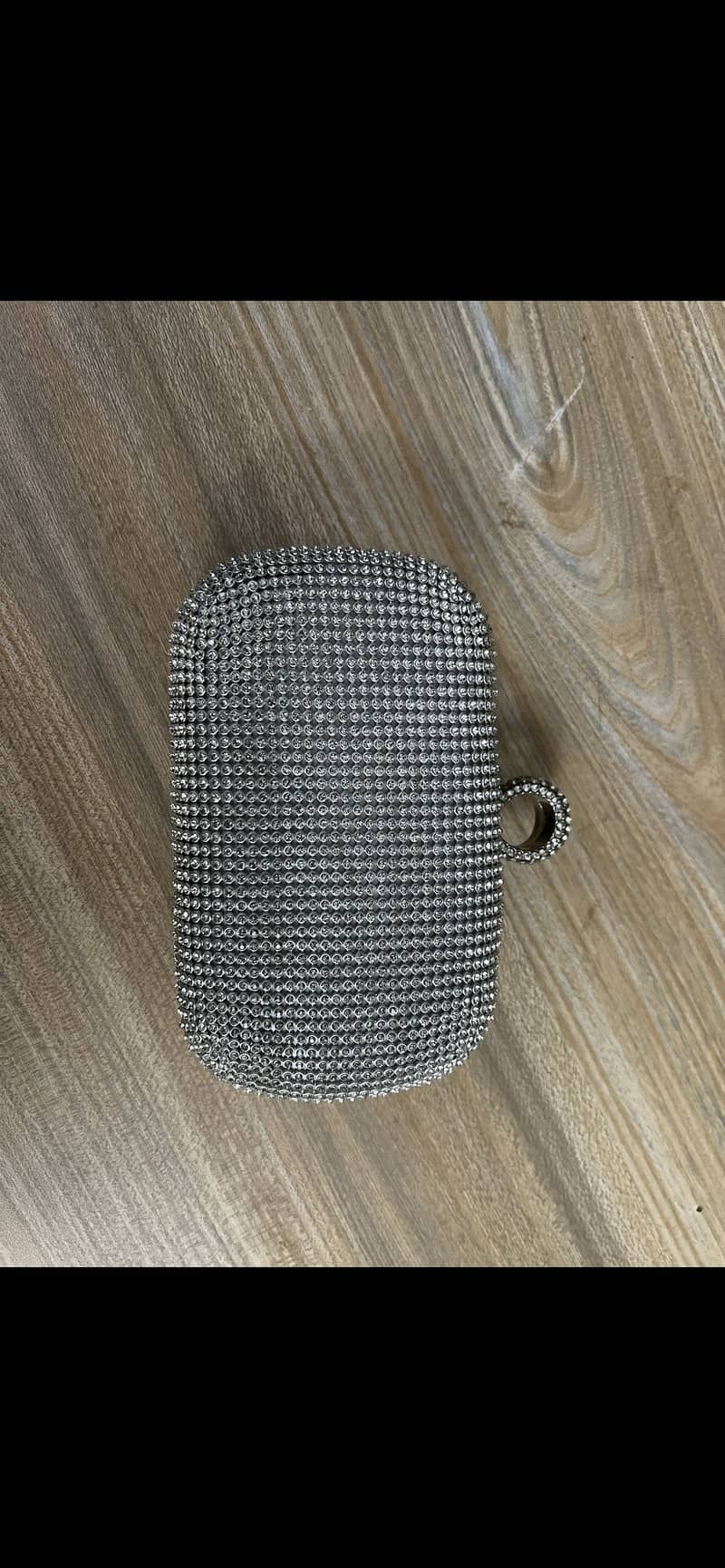 It’s clutch for a party function used both are in silver colour 4
