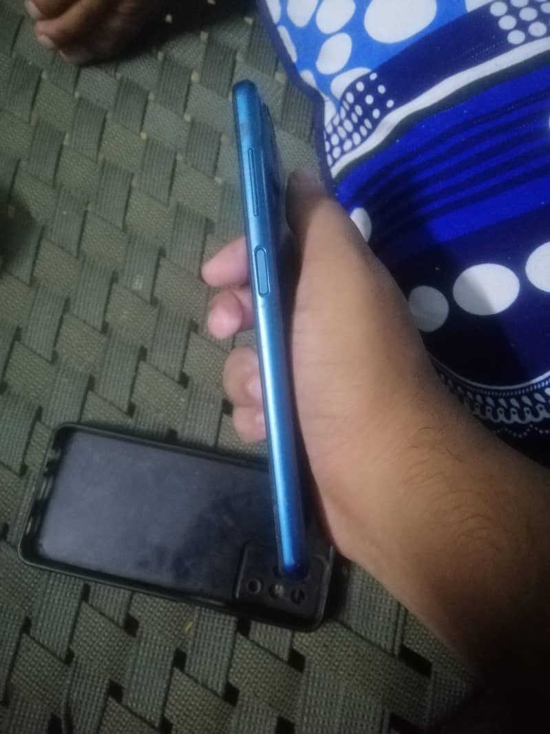 samsung a12 kindly add read kar ka message karay 6