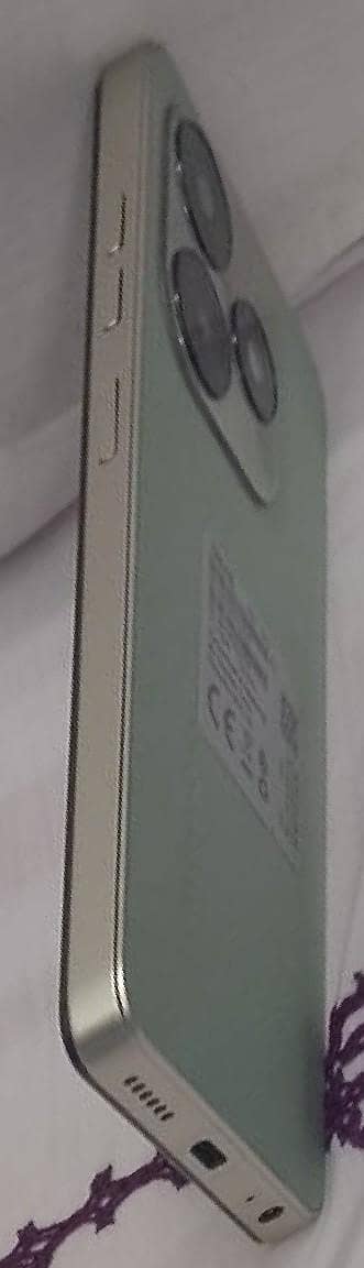 Tecno spark 20c 4+4 ram 128gb memory 1
