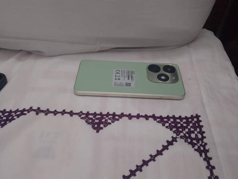 Tecno spark 20c 4+4 ram 128gb memory 4