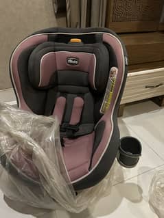 Chicco NextFit Zip Convertible