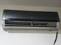 Gree G10 Inverter Ac 1 ton