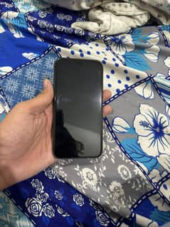 iPhone 11 256 gb  Jv