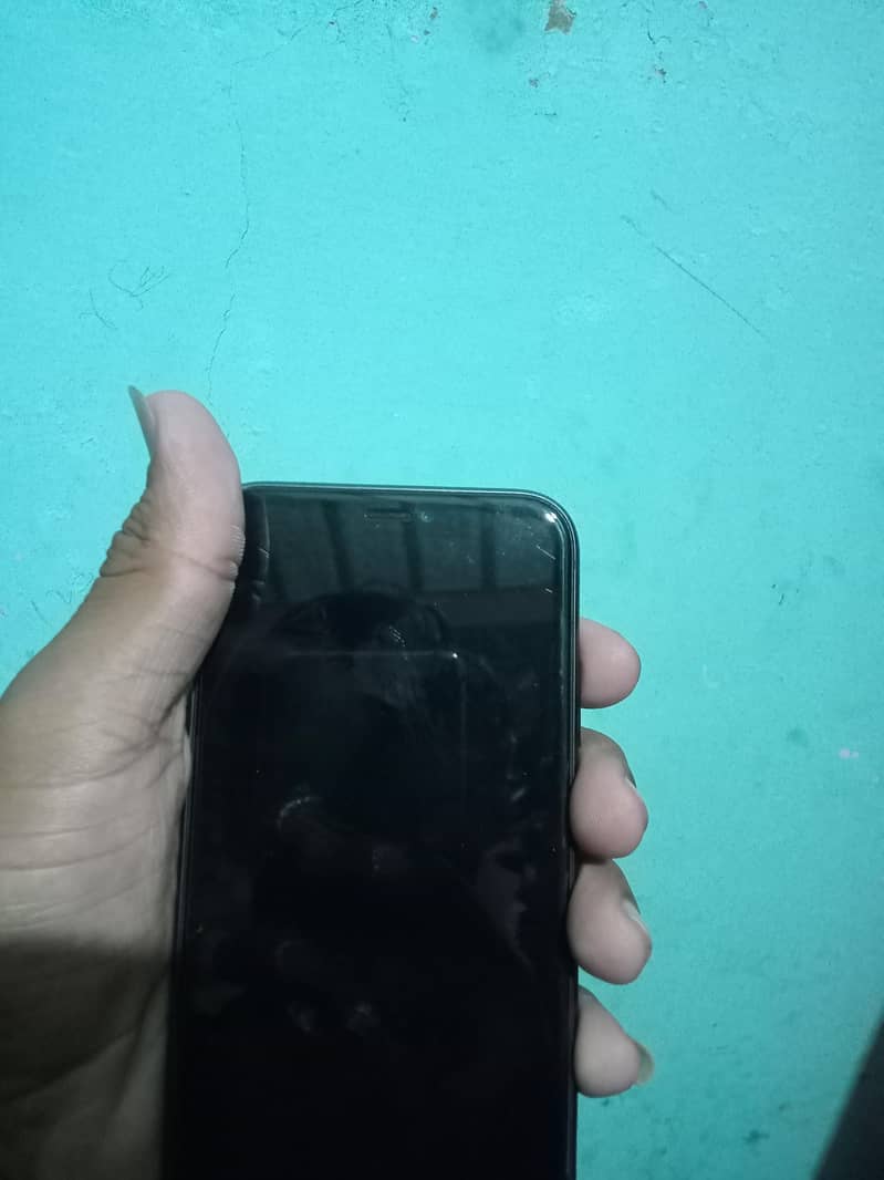 jv 99% battery health with box 10/10 condition 2