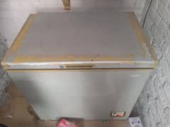 deep freezer  25000