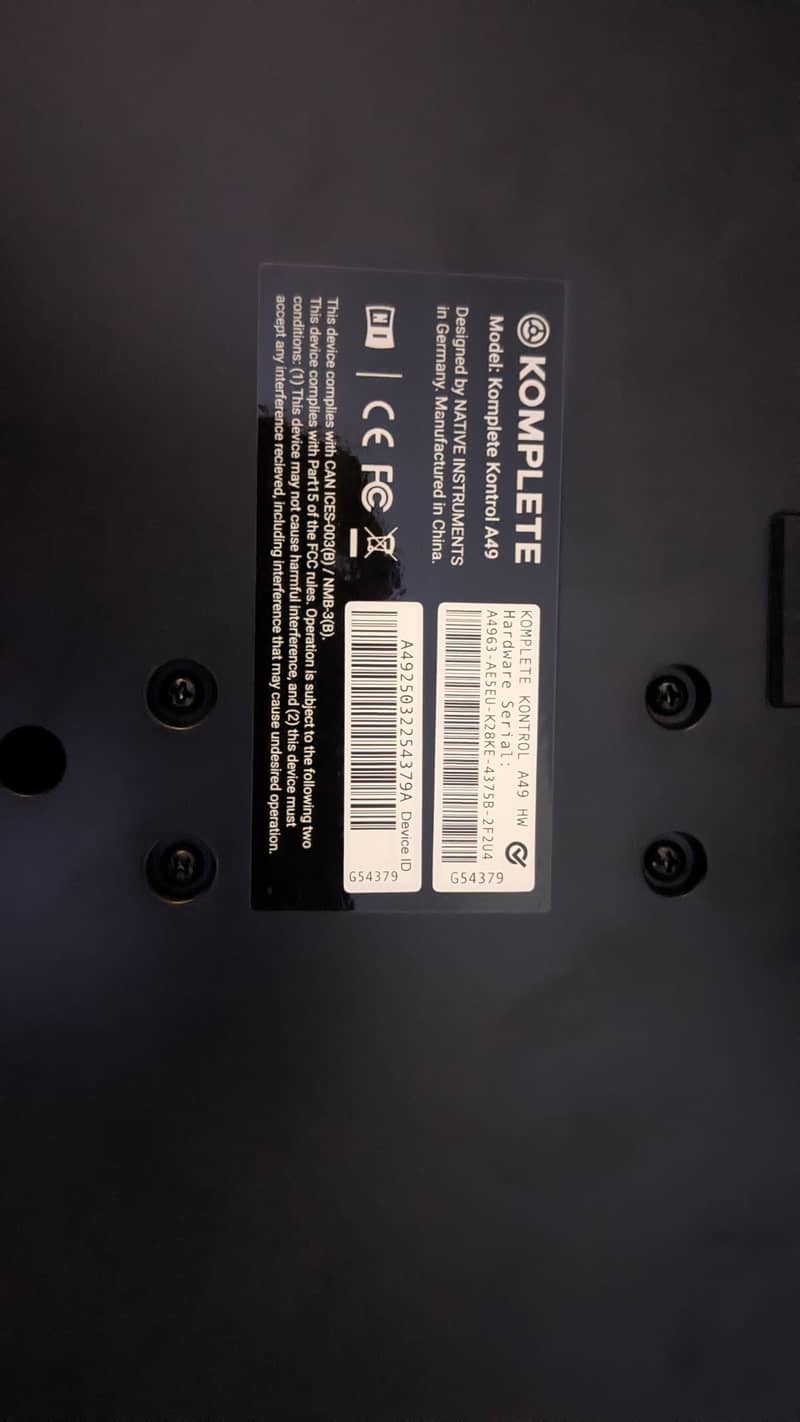 Native Instruments Komplete Kontrol A49 - MIDI Controller Keyboard 1