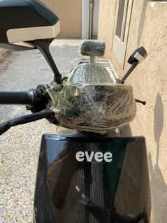 Evee