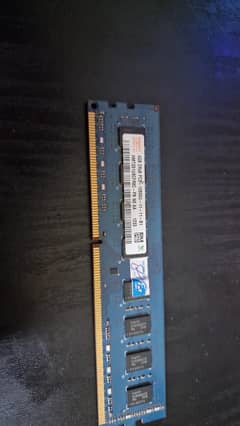 4gb DDR3 Ram Stick Available PC3 2pc Available