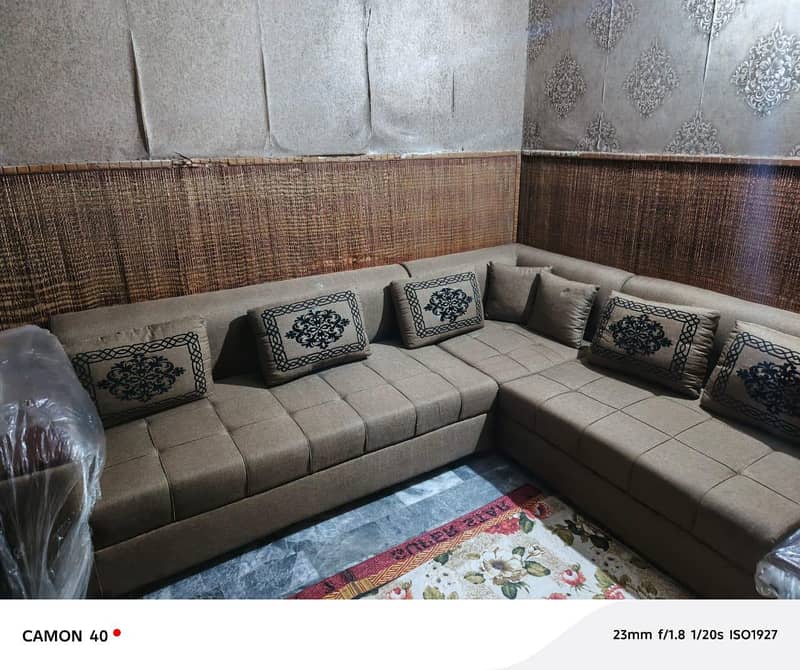 L Shaped Sofa with foldable table 5