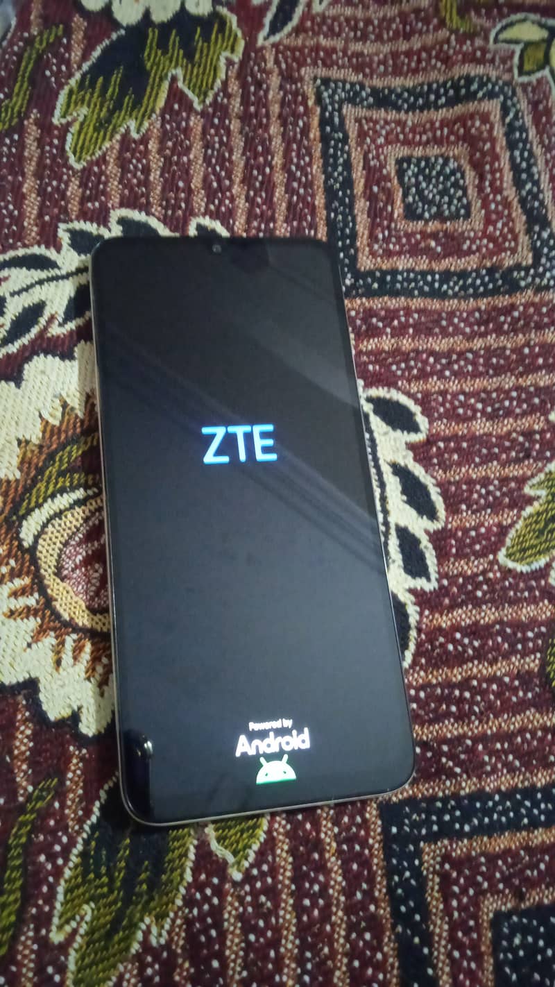 Full new phone with box | used only 7days 5
