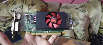 AMD Radeon R5 240 1 GB DDR3