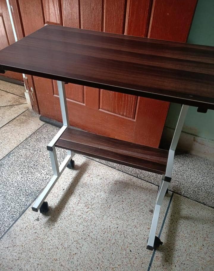 adjustable height laptop table -study table with bookshelfs 4