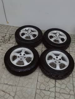 Honda civic reborn original rims with tyres