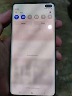 SAMSUNG S10+