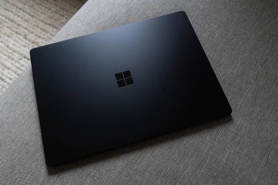 Microsoft Surface Laptop 4  Core i7 11th | 512GB Nvmr 16GB Lpddr4x 1