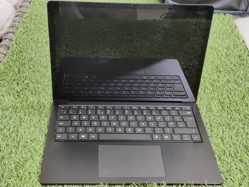 Microsoft Surface Laptop 4  Core i7 11th | 512GB Nvmr 16GB Lpddr4x 4