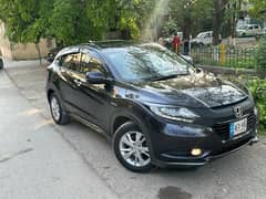Honda Vezel Hybrid  better than Axio aqua Prius vitz honda civic city