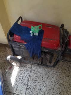 generator urgent sale hai 5.5 kv hai