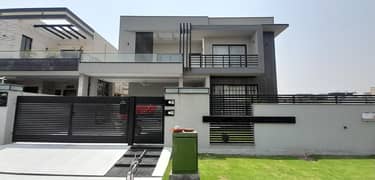 Luxurious 1 Kanal Furnished Upper Portion for Rent in DHA Phase 7 3 Bed | Terrace | Near Raya