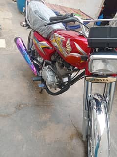 Honda 125 2016 larkana number
