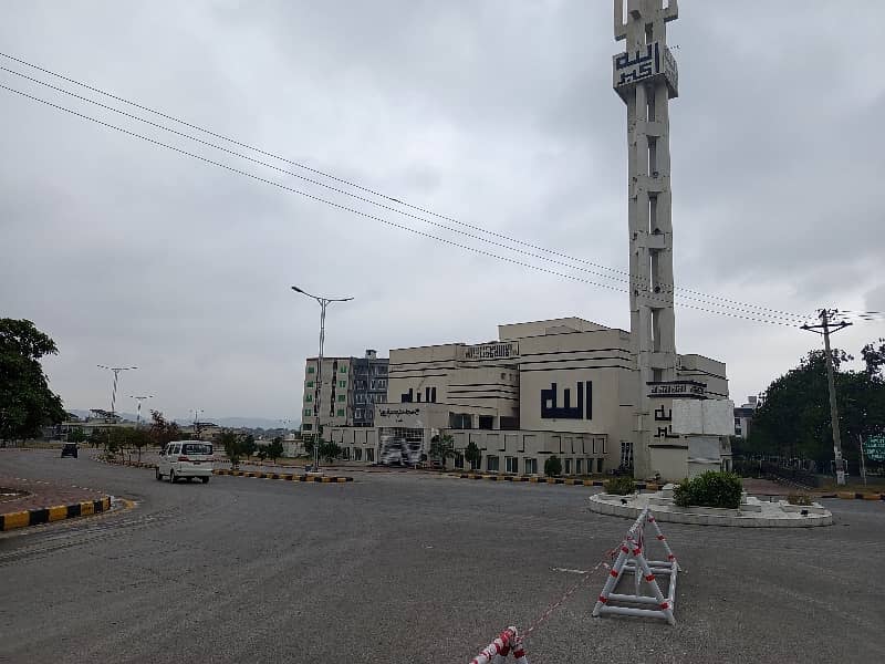 8 Marla Residential Plot In MPCHS - Block E 8
