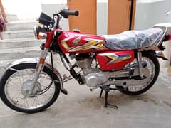 Honda CG 125 model 2025 ka 2 month unregistered