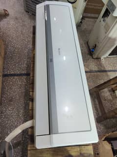 Gree G10 1.5 ton DC Inverter AC totally genuine