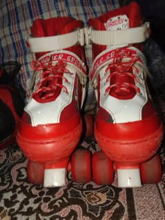 SKATING