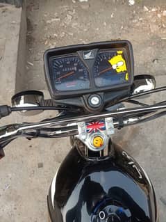125 sell 2024 / 2025 all new condition
