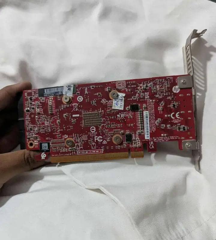 HP OEM rx6400 low profile 4gb ddr6 128 bit desktop card 1
