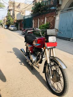 Honda 125 2009 model