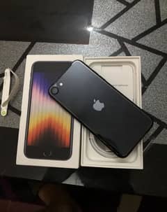 Iphone SE 3rd gen 2022 jst 11month wrunty