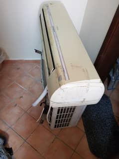 2 Split A. c units for sale, HITACHI 1.5 ton & HAIER 1 ton. Good condit