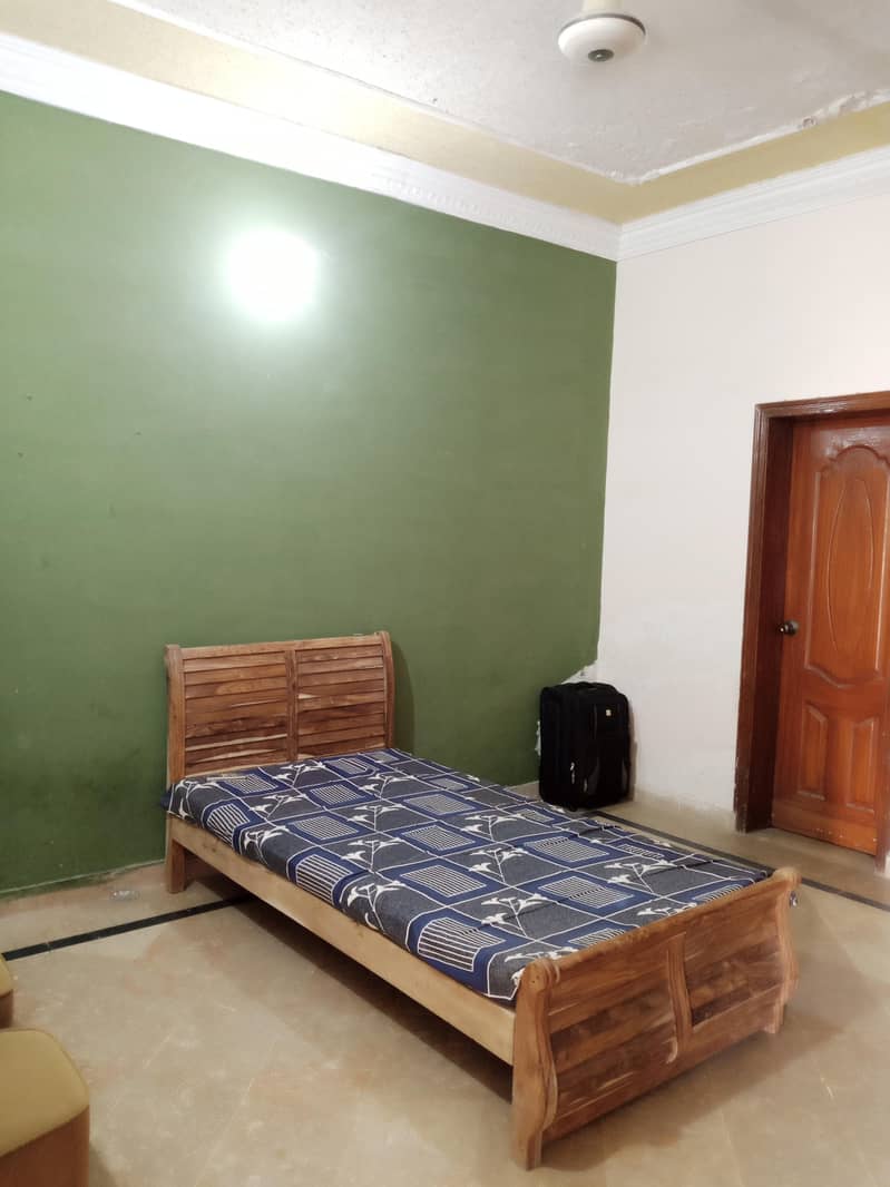 a furnished ac room available on rent for male 0