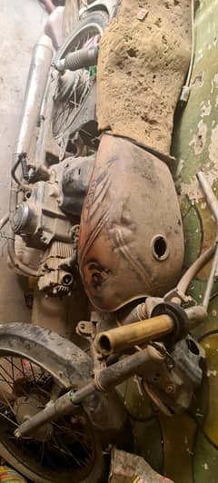 jailing bike 2003 start condition the 2 sal sy ghar py khari hoi hy